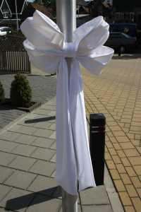 Decoratie Strik Wit 50x35+80cm Lint 18cm extra 50cm Lint