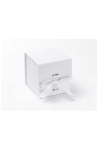 [K167015] Luxueuze Magneetdozen Diamond & Satijn Wit Mat 11.5x11.5x11.5cm 12st