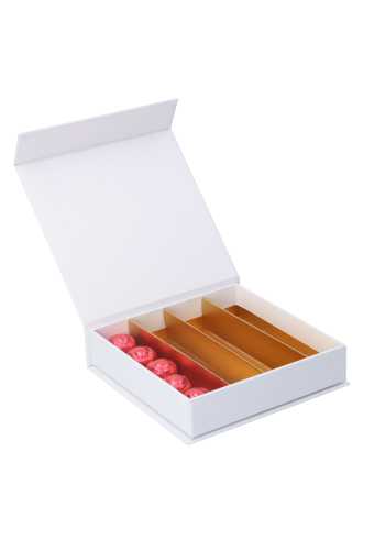 [K1360452] Magneet Bonbondoosjes Mat Wit 16 Bonbons 14x14x3cm 10stuks