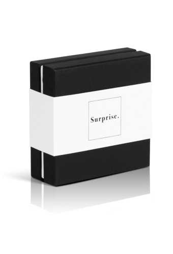 [K1020338] Kadobon & Kadodoosje Zwart & Sleeve Surprise 12.5x12.5x4.5cm 5stuks