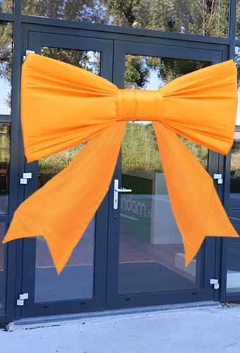 [K1290352] Megastrik StrikXXXL Oranje 200x100cm Lint van de strik is 75cm