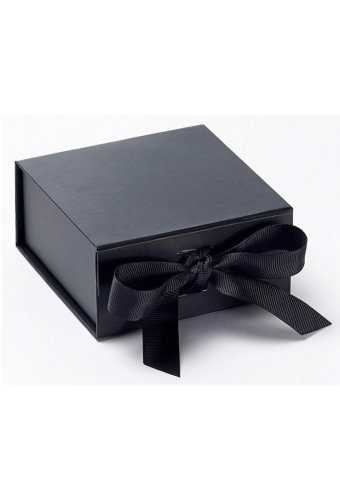 [K167002-10ST] Luxueuze Magneetdozen Diamond & Satijn Zwart Mat 9.5x11x4.5cm 10stuks